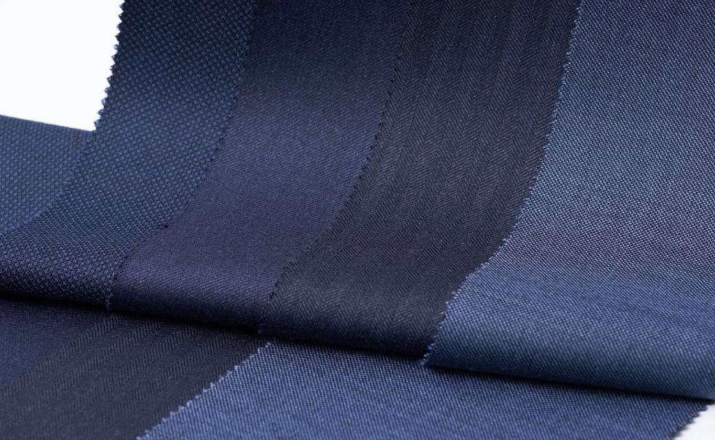 CANONICO × J.PRESS パターンメイド スーツ B体 WOOLEN FLANNEL 無地 グレー２釦&センターベント ２０２３年秋・冬モデル ３週間程度 CLASSICS ２B CANONICO ×  パターンメイド スーツ AB体 REVENGE SUPER150\u0027S