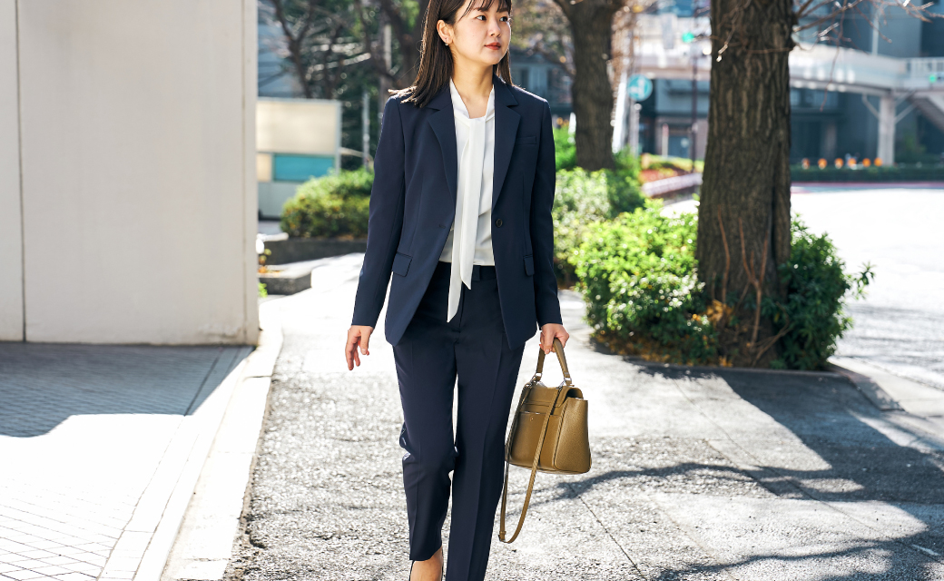 ペリーエリス　ヴィンテージ　紺　ネイビー オーバーサイズ　シルク　パンツスーツ ペリーエリス ヴィンテージ 紺 ネイビー オーバーサイズ シルク