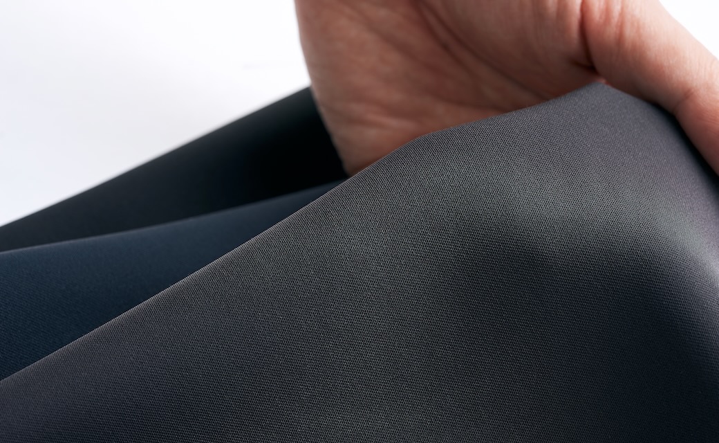 Silky Drape Satin | FABRIC TOKYO | オーダースーツのFABRIC TOKYO