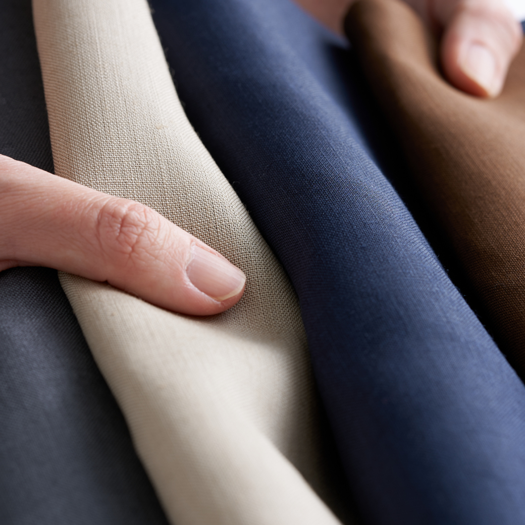SPENCE BRYSON PREMIUM LINEN ブラウン平織り無地ツーピース SPENCE BRYSON PREMIUM LINEN ブラウン平織り無地ツーピース