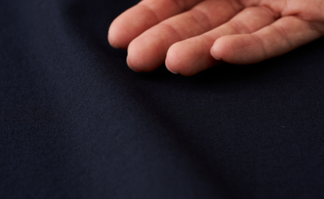 STRETCH LINEN モカベージュ平織り無地ビジネスカジュアル
