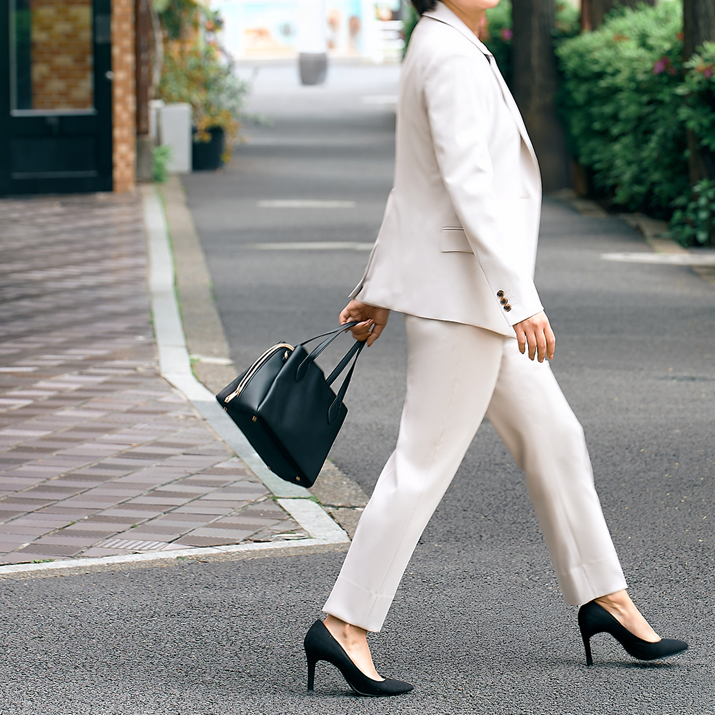 Summer Swing | FABRIC TOKYO | オーダースーツのFABRIC TOKYO