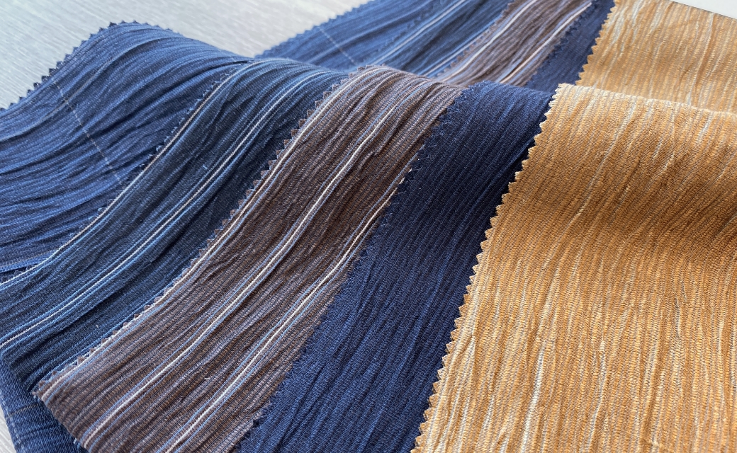 復活販売】WAVY LINEN ブルーストライプビジネスカジュアル